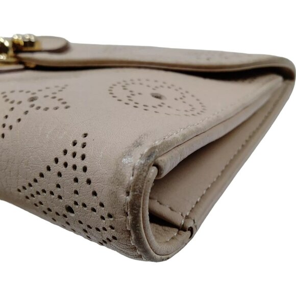 096288AN (G4) Louis Vuitton Wallet Long Beige Monogram Mahina - Picture 4 of 10